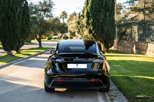 TESLA Model Y Performance AWD