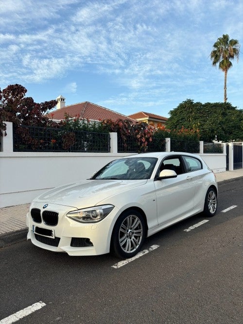 BMW Serie 1 116dA Essential Plus M-Sport Edition