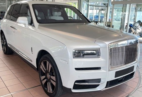 ROLLS-ROYCE Cullinan 