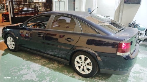 OPEL Vectra 1.9CDTI 8v Essentia 120