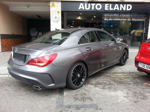 MERCEDES-BENZ Clase CLA 200d AMG Line