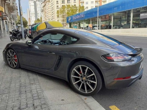 Porsche Cayman S 718