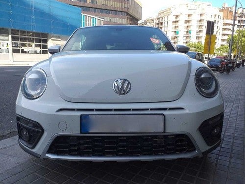 Volkswagen Beetle Cabrio 2.0 TSI DUNE