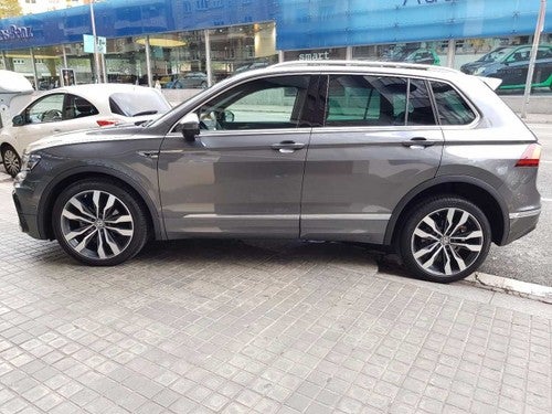 Volkswagen Tiguan 2.0 TDI R LINE 4 MOTION