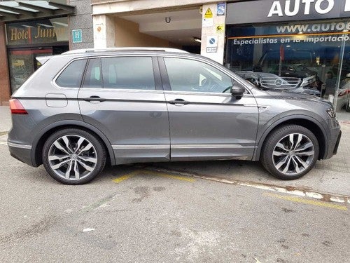 Volkswagen Tiguan 2.0 TDI R LINE 4 MOTION