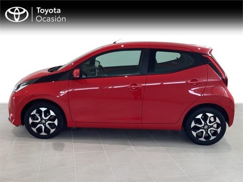 TOYOTA AYGO 70 x-play x-shift