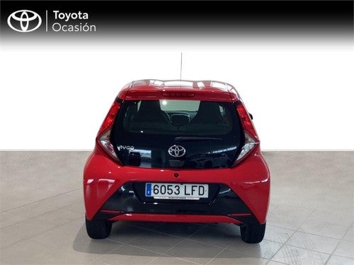 TOYOTA AYGO 70 x-play x-shift