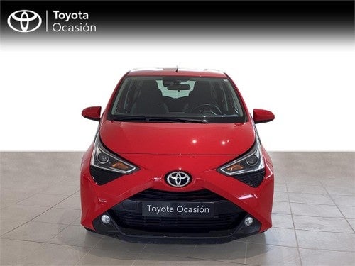 TOYOTA AYGO 70 x-play x-shift