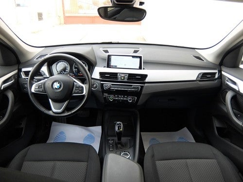 BMW X1 sDrive18dA Corporate