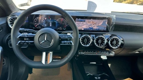 MERCEDES-BENZ Clase A CLASE A 250 e Compacto