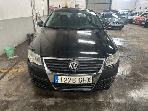 VOLKSWAGEN Passat 1.9TDI Advance