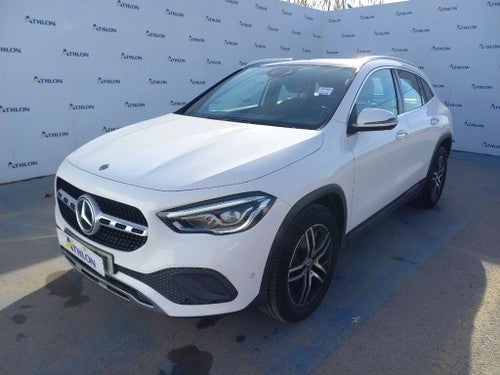 MERCEDES-BENZ Clase GLA 200d 4Matic 8G-DCT