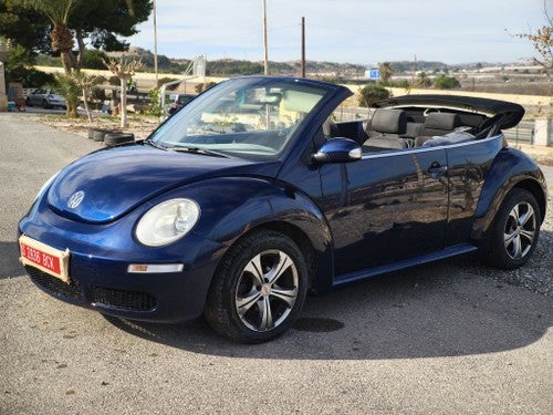 VOLKSWAGEN Beetle Cabrio 1.6