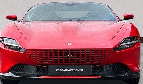 FERRARI Roma 