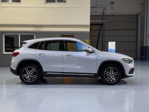 MERCEDES-BENZ Clase GLA 200d 8G-DCT