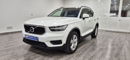 VOLVO XC40 D3 Momentum Aut.