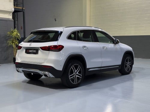 MERCEDES-BENZ Clase GLA 200d 8G-DCT