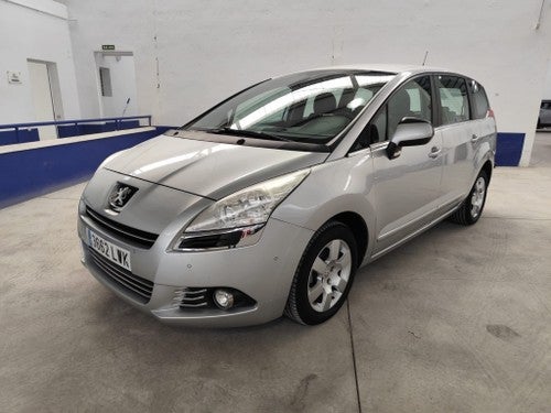 PEUGEOT 5008 1.6HDI Active 115