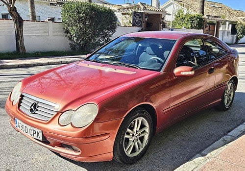 MERCEDES-BENZ Clase C Sportcoupé 200 CDI