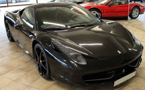 FERRARI 458 Italia