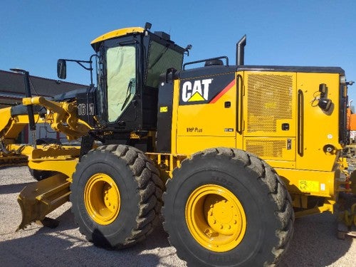 CAT 16 M