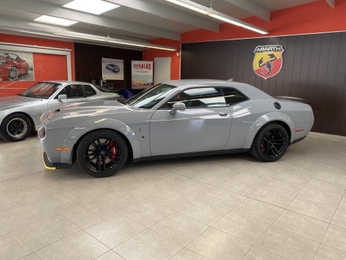 DODGE Challenger SRT Hellcat Redeye 6.2 Supercharged V8