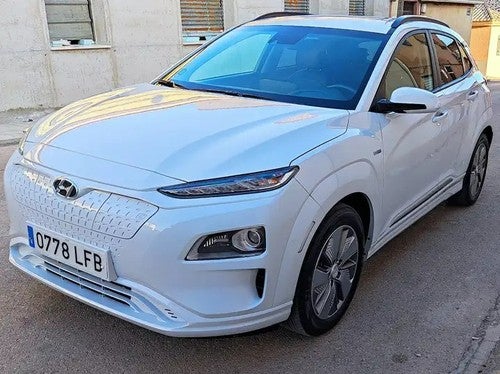 HYUNDAI Kona EV Tecno 100kW