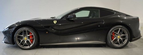 FERRARI F12berlinetta 