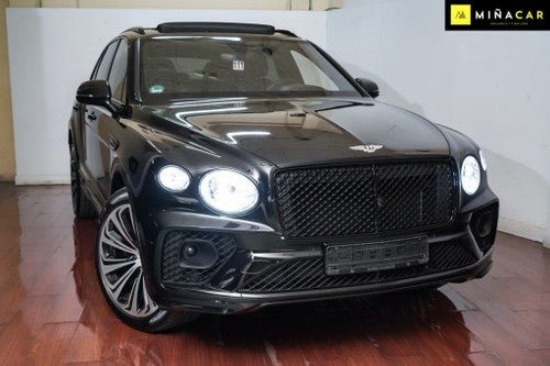 BENTLEY Bentayga V8