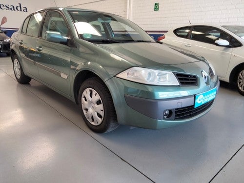 RENAULT Mégane Sedán 1.6 Confort Dynamique