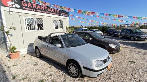 VOLKSWAGEN Golf Cabrio 2.0 Highline