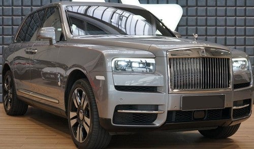 ROLLS-ROYCE Cullinan 