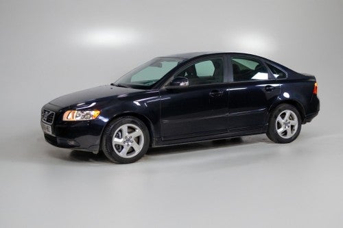 VOLVO S40 D4 Momentum