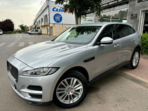 JAGUAR F-Pace 2.0i4D Prestige Aut. AWD 180