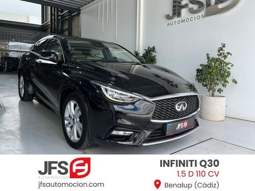 INFINITI Q30 1.5d Premium