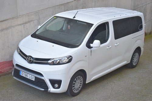 TOYOTA Proace Verso Shuttle L1 1.5D 9pl. VX 120