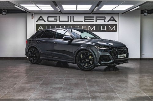 AUDI Q8 RS TFSI quattro tiptronic