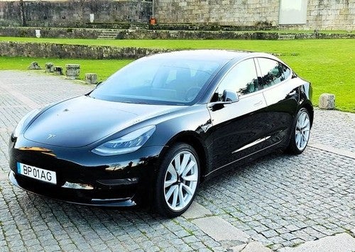 TESLA Model 3 Standard Range Plus RWD