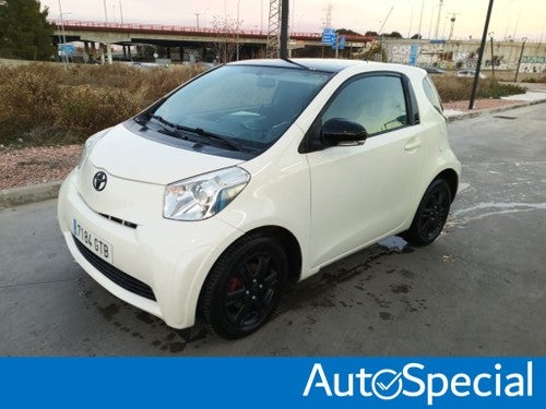 TOYOTA iQ 1.0 VVT-i