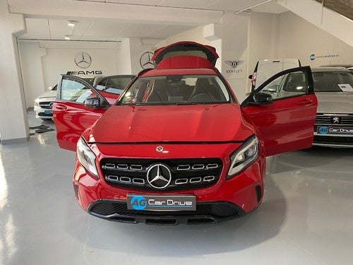 MERCEDES-BENZ Clase GLA 200d Urban