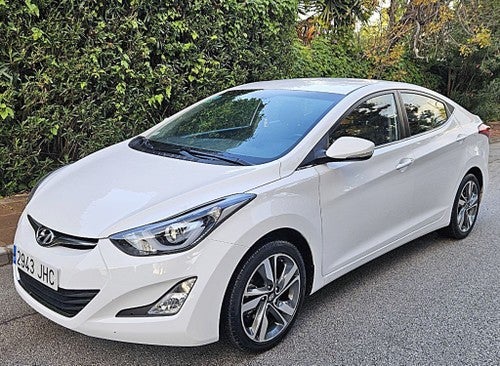 HYUNDAI Elantra 1.6i Tecno