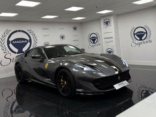 FERRARI 812 Superfast