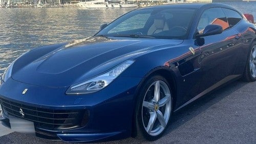 FERRARI GTC 4Lusso 