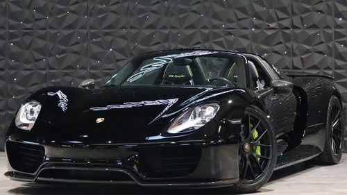 PORSCHE 918 Spyder Weissach Package