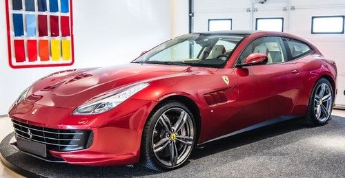 FERRARI GTC 4Lusso V12