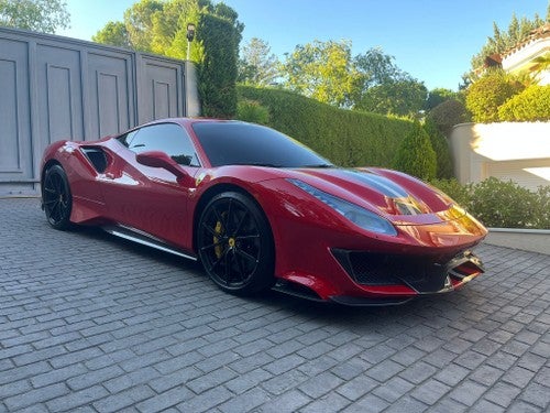 FERRARI 488 Pista