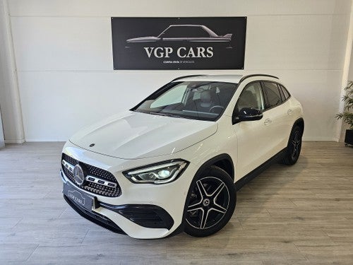 MERCEDES-BENZ Clase GLA 200d 4Matic 8G-DCT