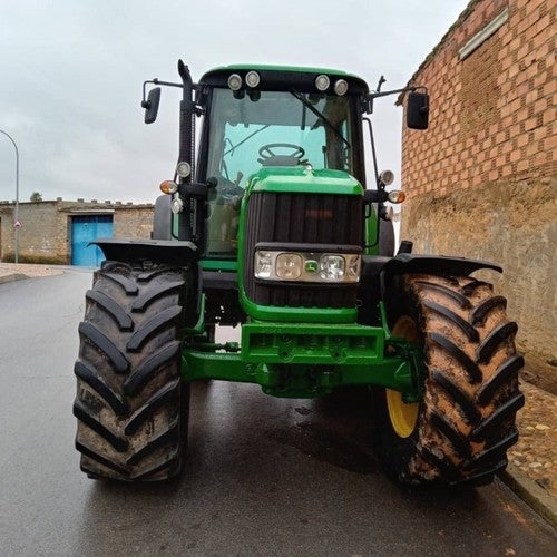 John Deere 6930 