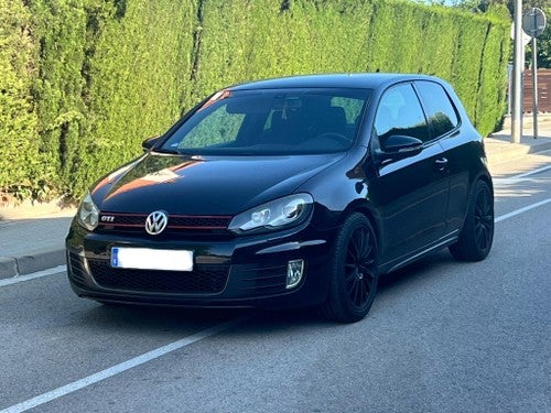 VOLKSWAGEN Golf 2.0 TSI GTI