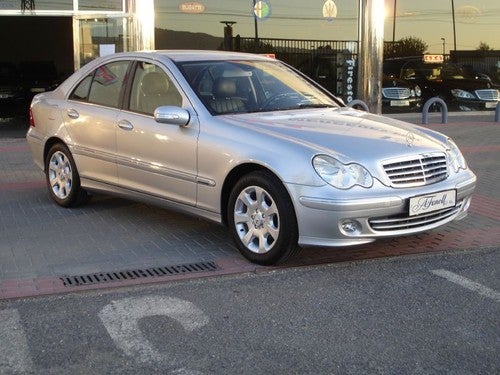 MERCEDES-BENZ Clase C Berlina  Automático de 4 Puertas